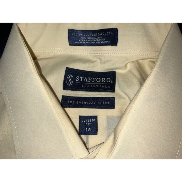 Stafford Essentials Mens Dress Shirt Lot 3 Short Sleeve Classic Fit 18 - Picture 9 of 12